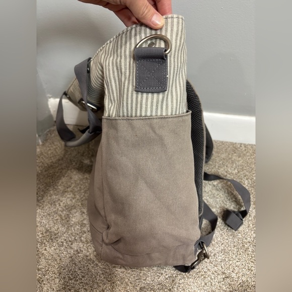 ERGOBABY The Coffee Run Tote Backpack Baby Diaper Bag Grey Unisex - Picture 5 of 10